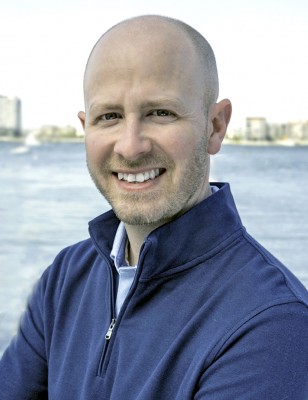 James Hennecelli Team Photo