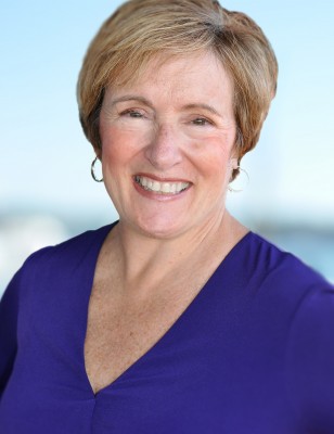 Suzanne Mendonca Team Photo